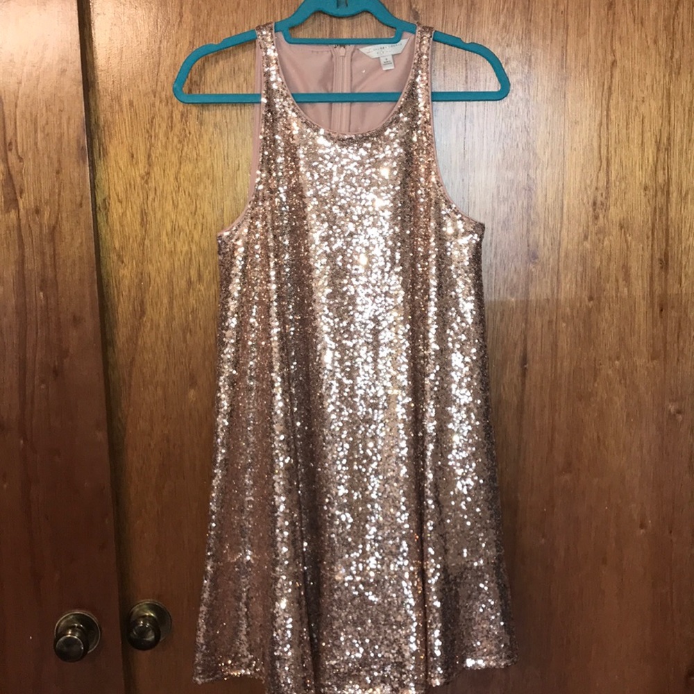 NWOT Lauren Conrad pink sequin dress